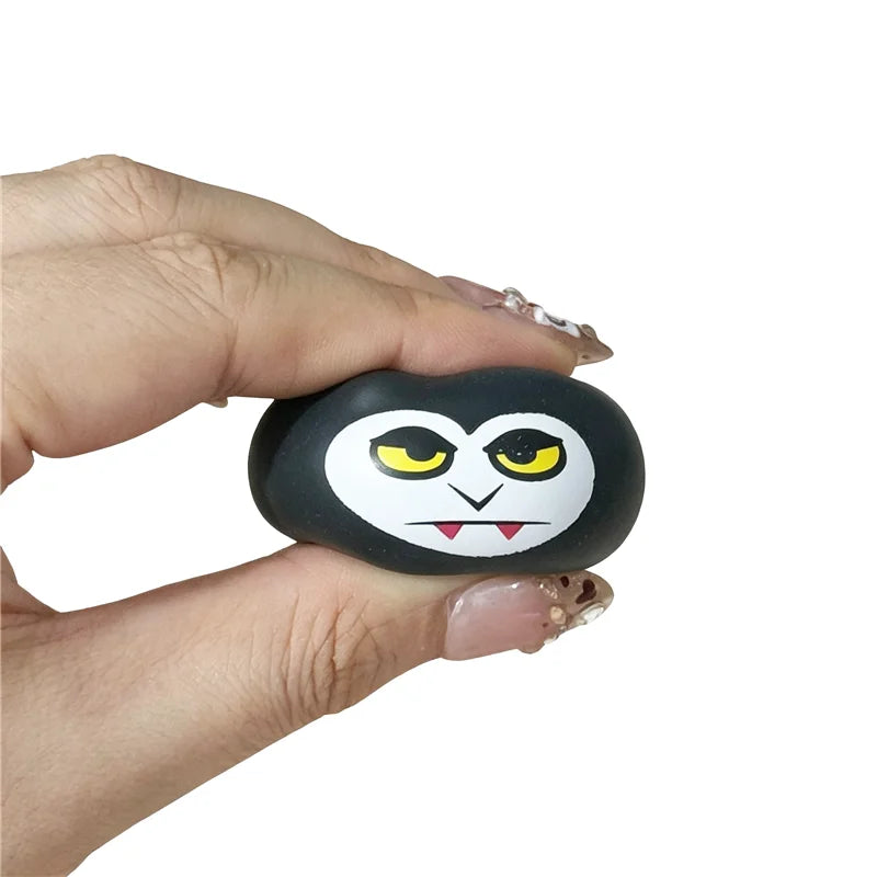 Needoh Spooky Squishkins Mini — Pack de 4 Balles Monstres d'Halloween