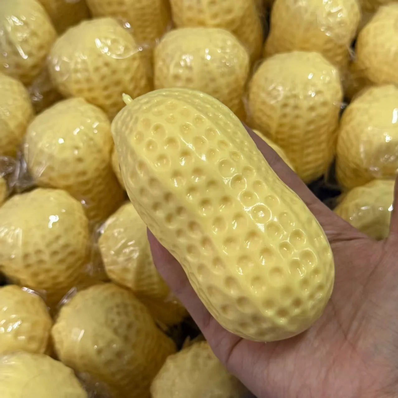Balle Squishy Cacahuète à Construire – Jouet Antistress Sensoriel Ultra Doux